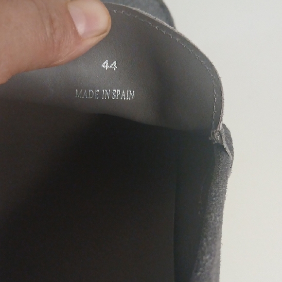 Pollini Gray Suede Loafers for Men - Picture 7 of 8